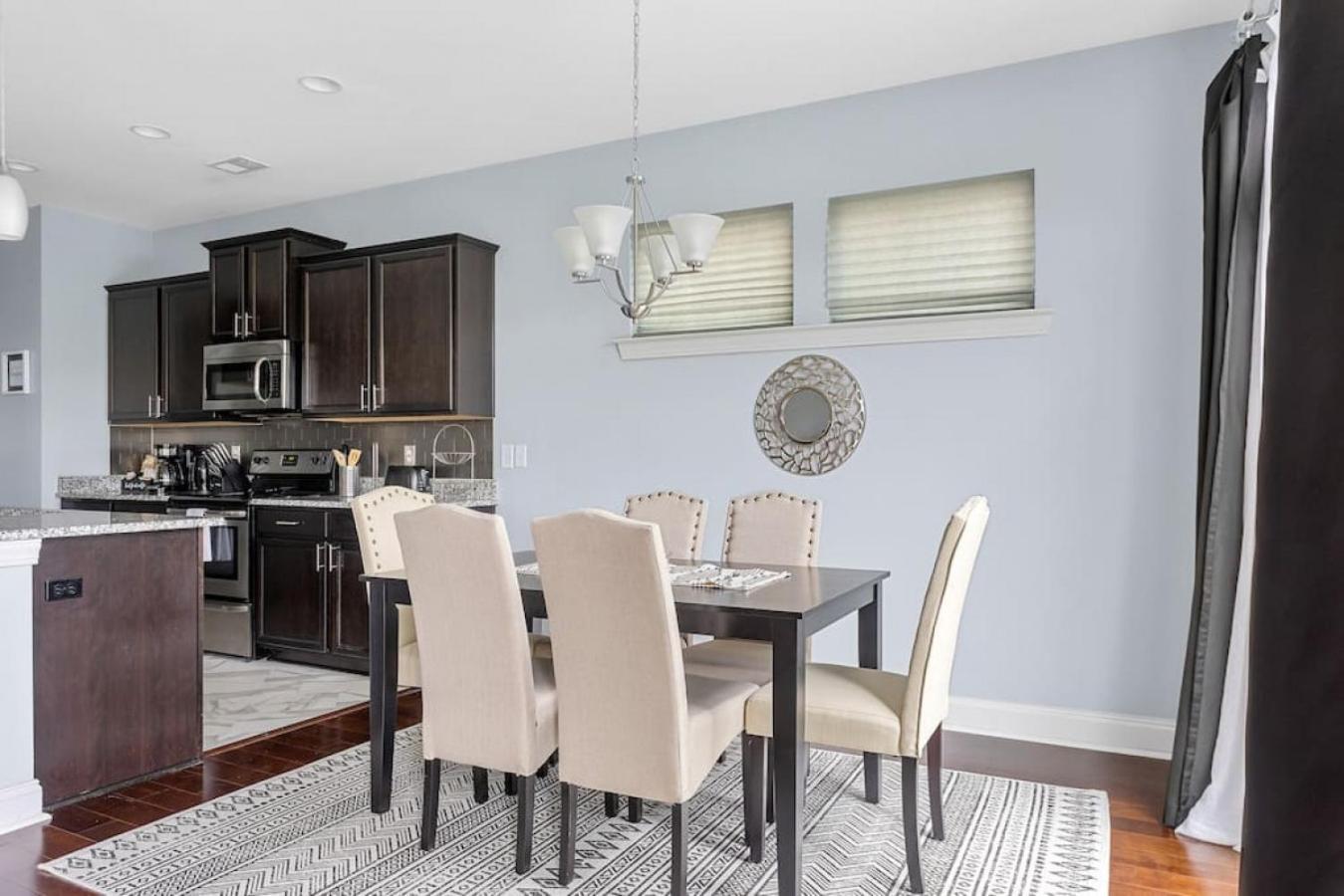 Contemporary 3br