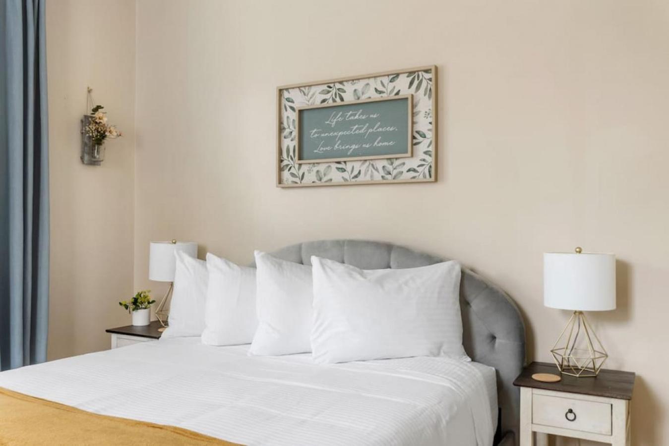 Lush 4br On Lincoln *
