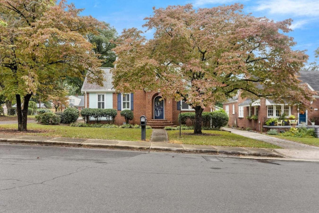 Lush 4br On Lincoln Columbia