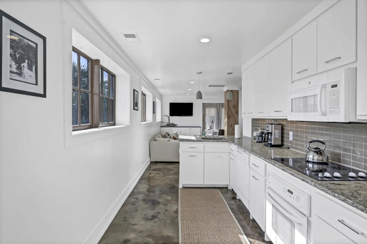 Historic Carriage House Holiday home