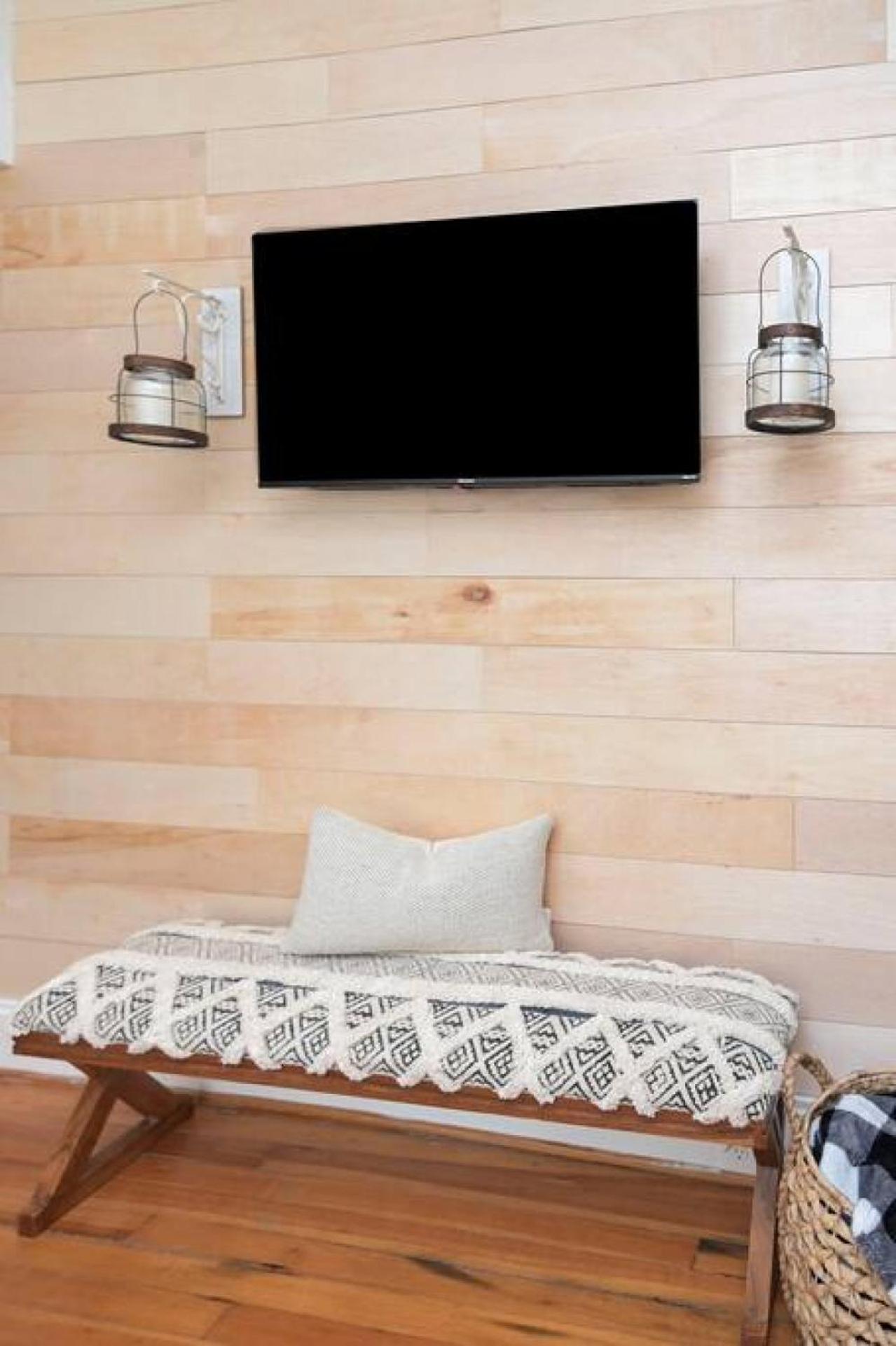 Apartment Downtown Farm Charm *