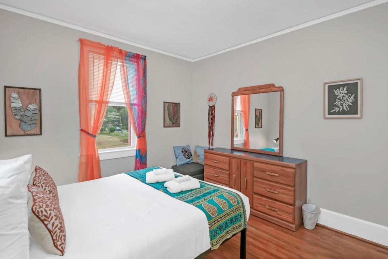 Holiday home Unique 3br - Sleeps 6 Columbia