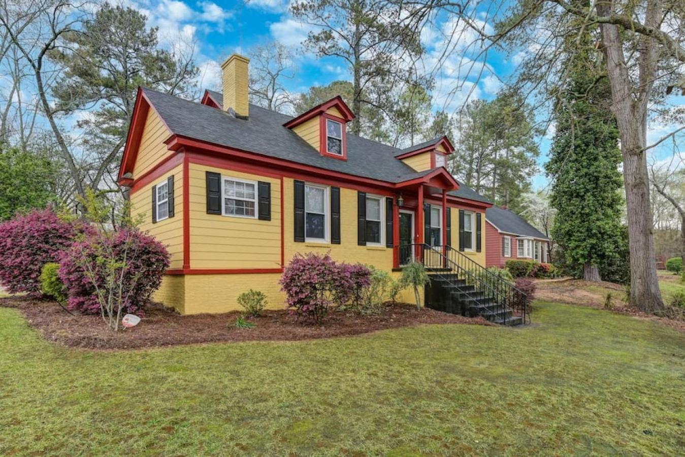 Unique 3br - Sleeps 6 Holiday home Columbia