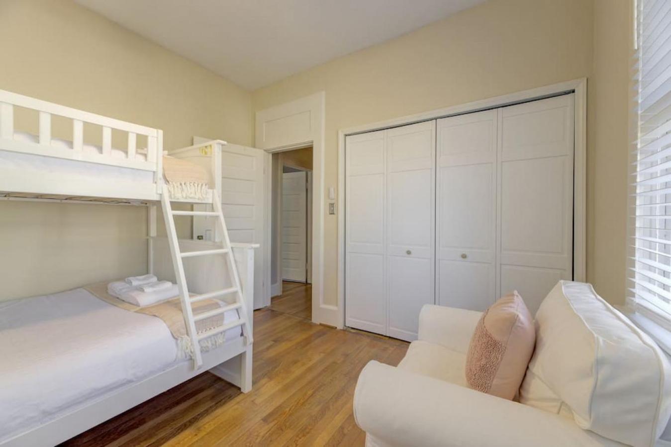 Rose Hill Retreat-mins To Usc * Columbia