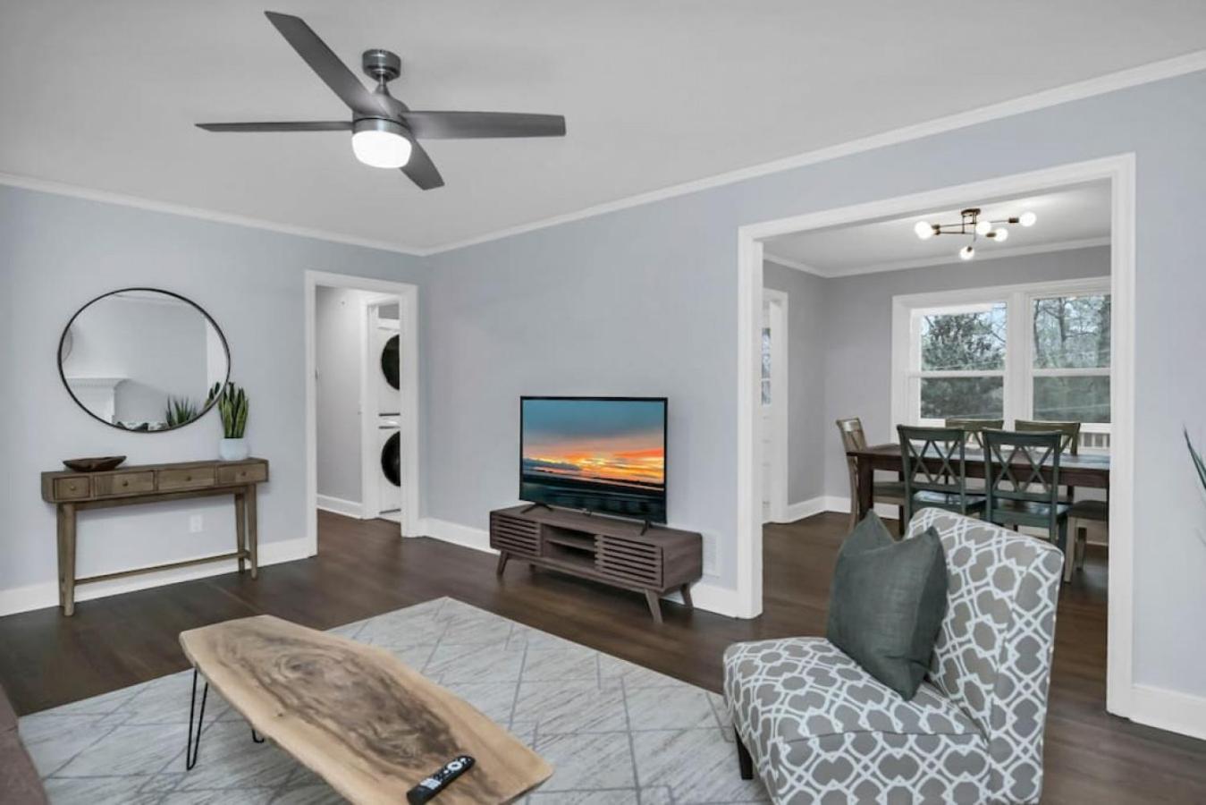 Pristine 3br-centrally Located Holiday home