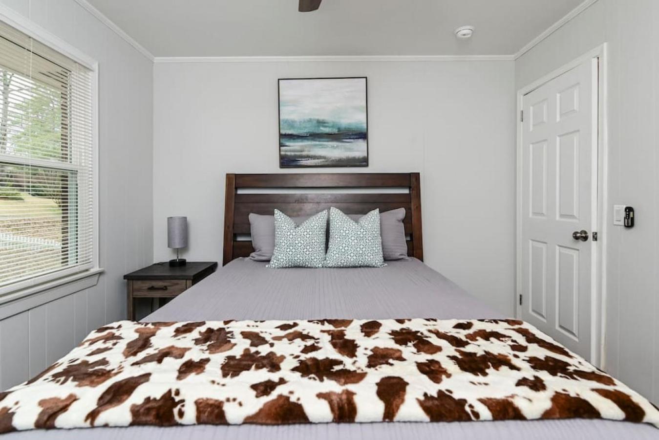 Pristine 3br-centrally Located