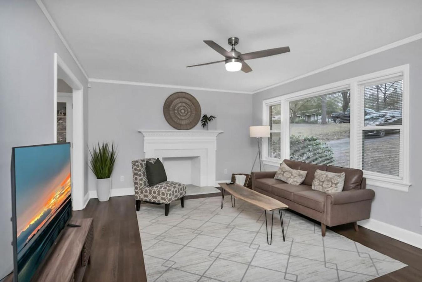 Pristine 3br-centrally Located Holiday home