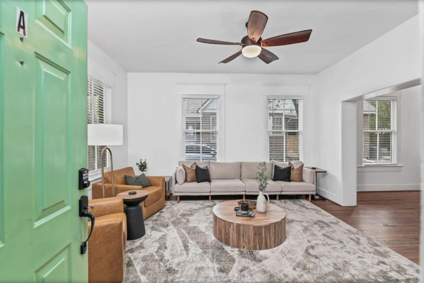 Melrose Heights 3br Apartment *