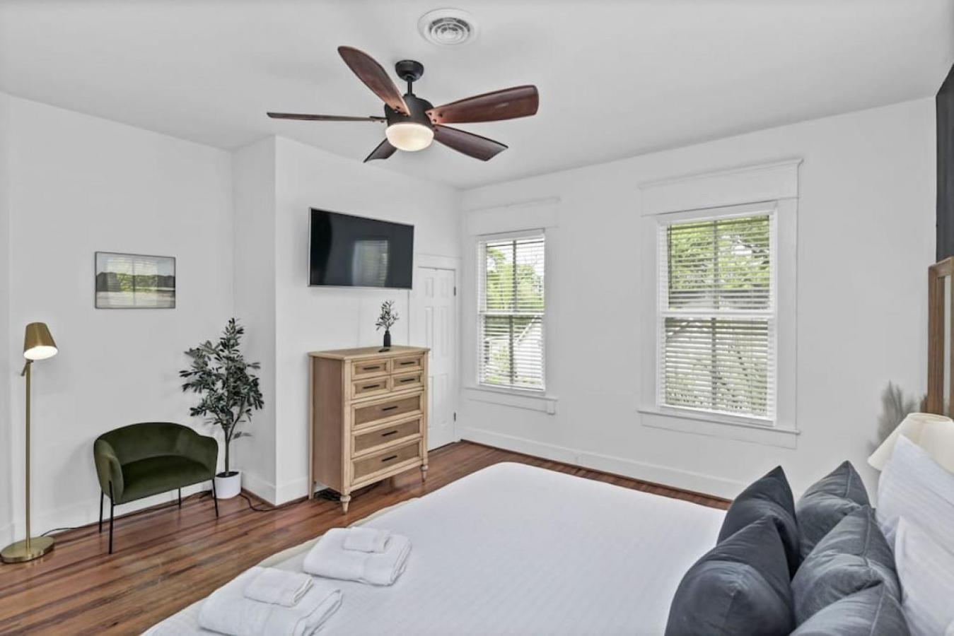 Melrose Heights 3br