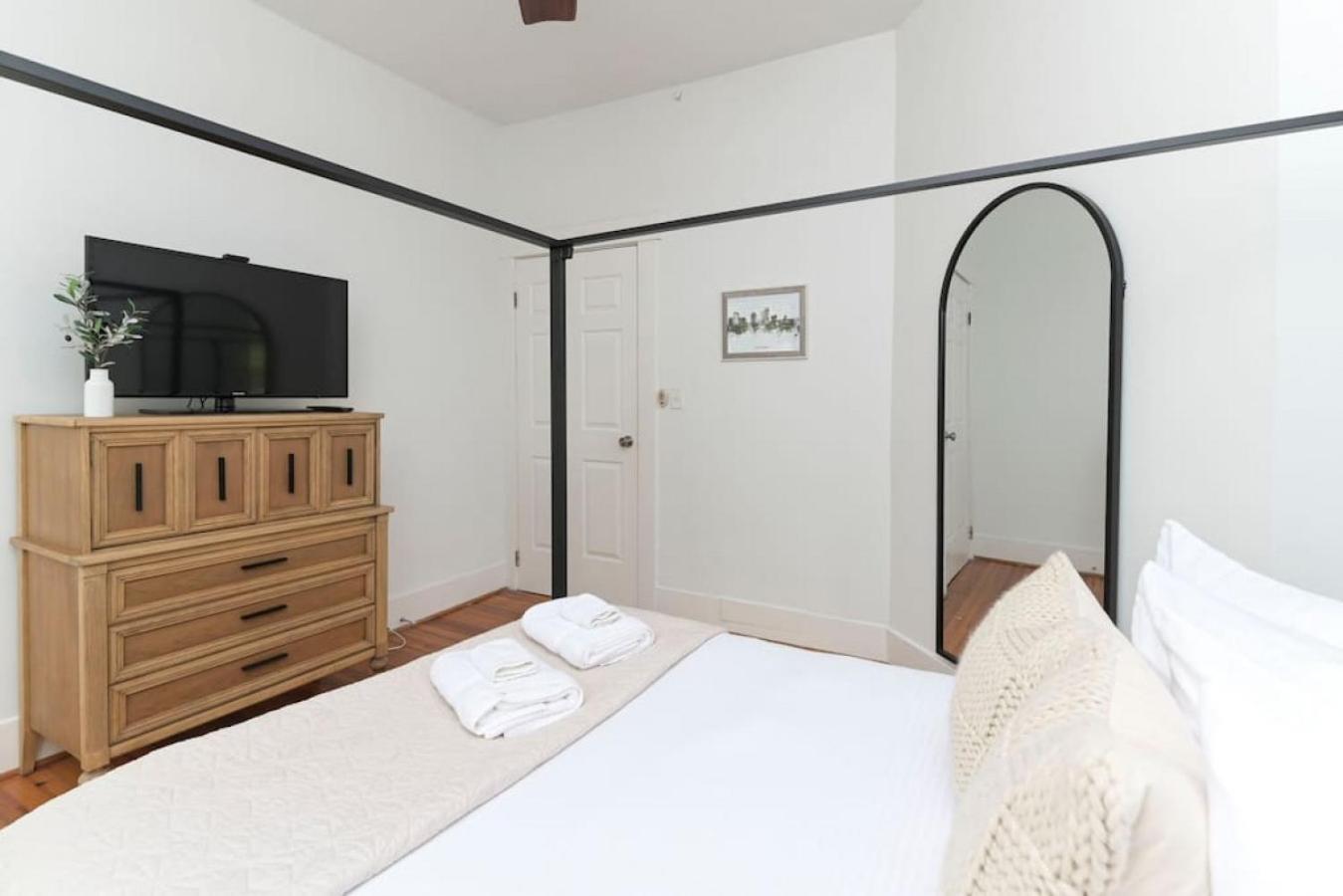 Melrose Heights 3br Apartment Columbia