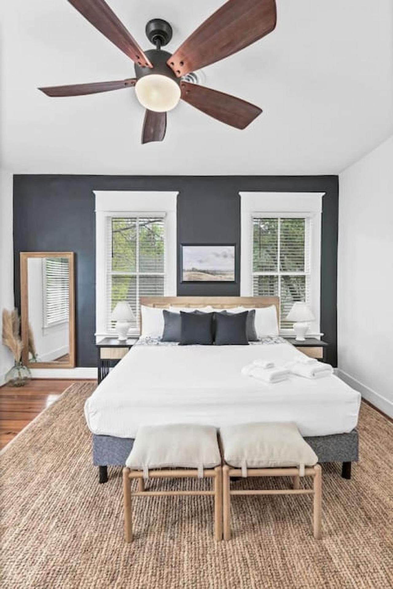 Apartment Melrose Heights 3br
