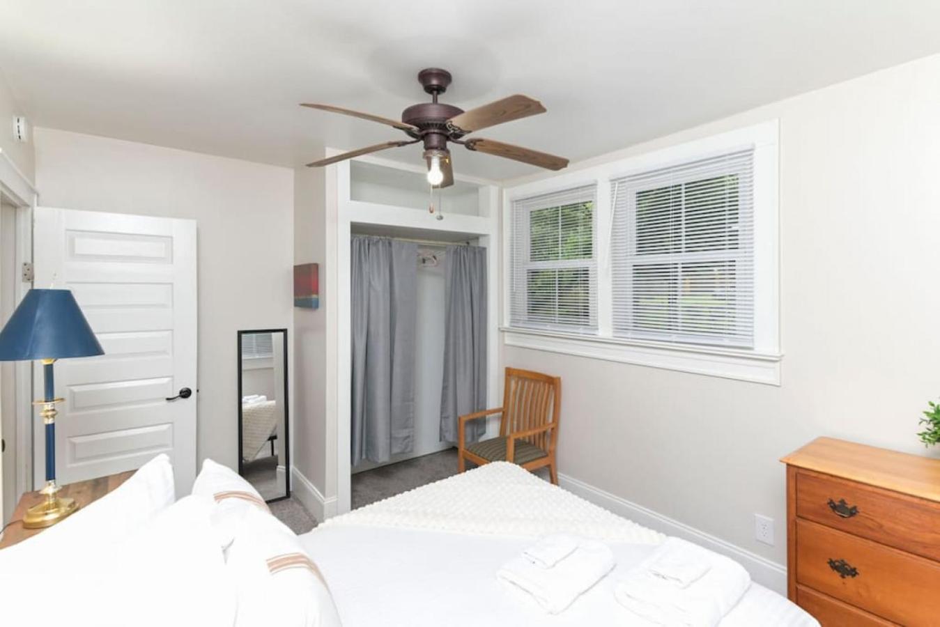 Spacious 5br - Pet Friendly Holiday home Columbia