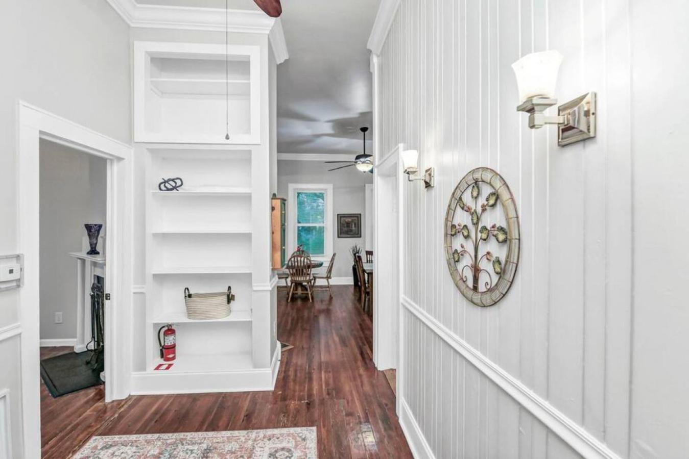 Spacious 5br - Pet Friendly * Columbia