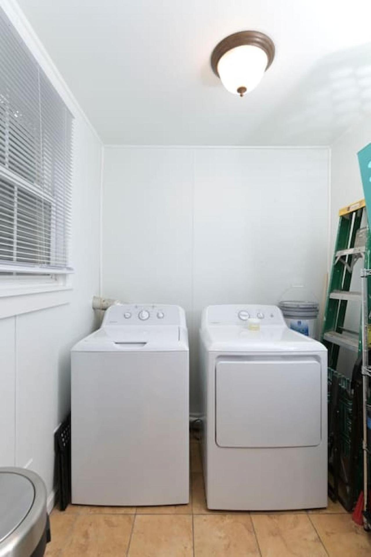 Spacious 5br - Pet Friendly Holiday home Columbia