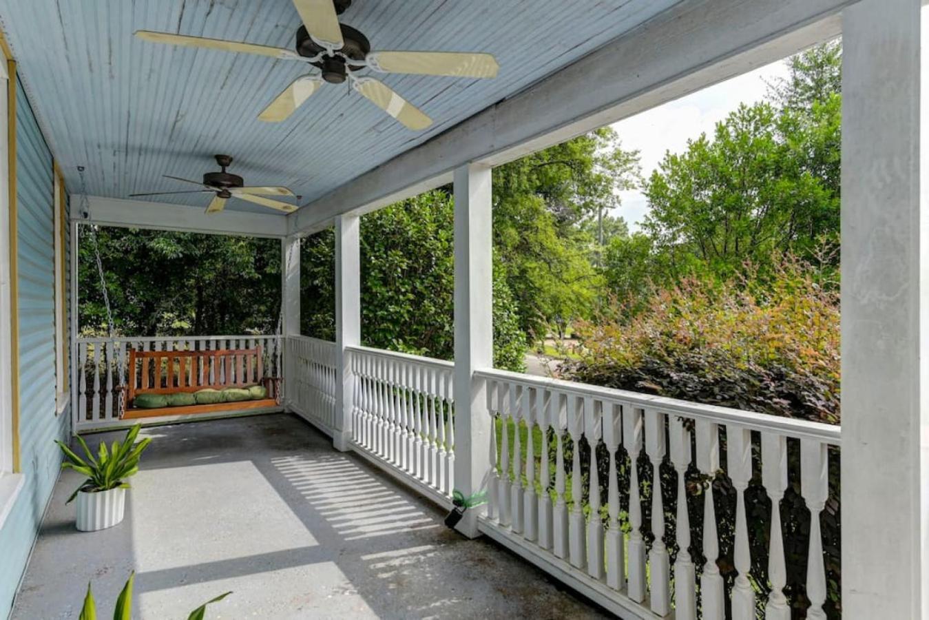 Spacious 5br - Pet Friendly *