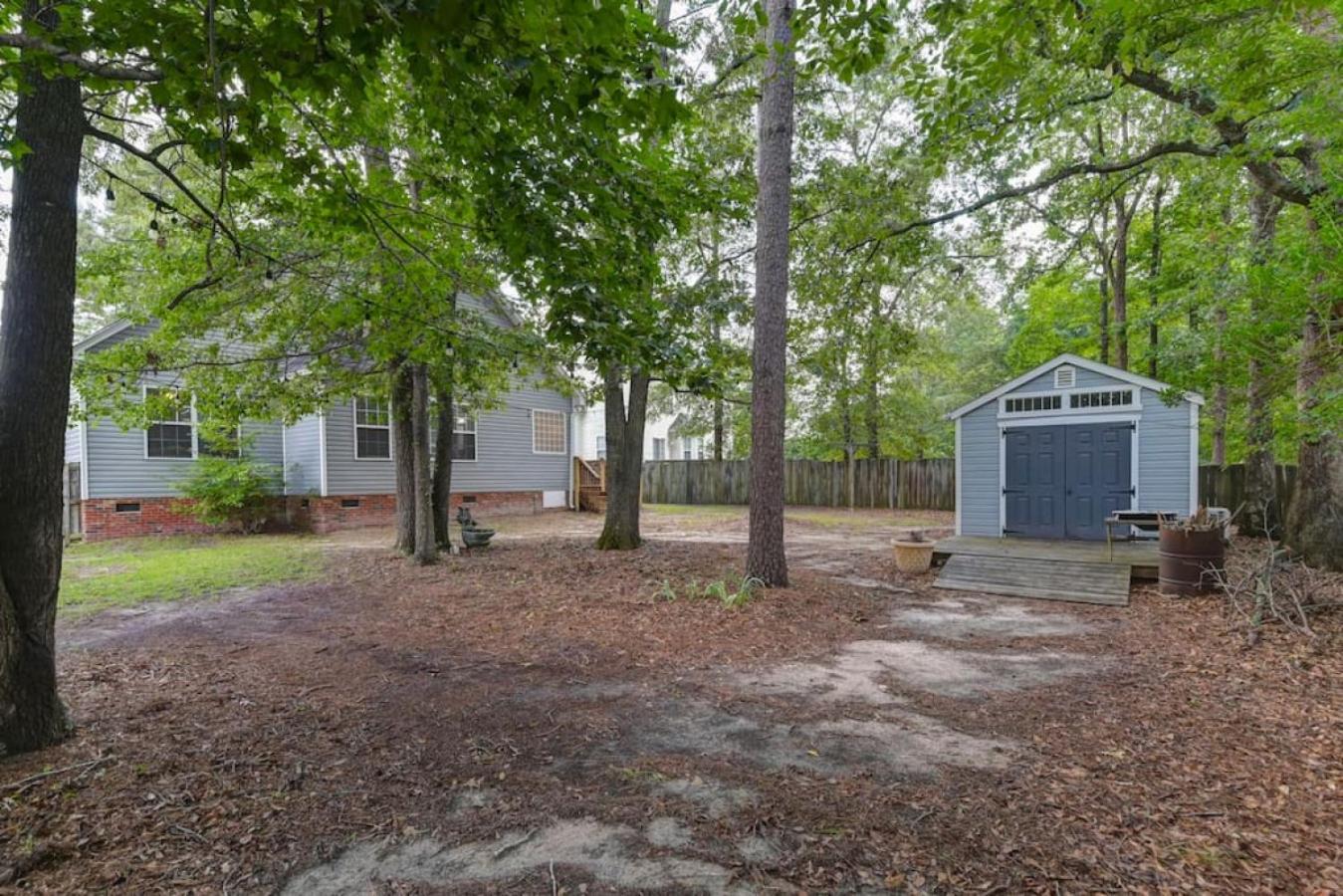 Spacious 4br With Loft Bedroom Holiday home