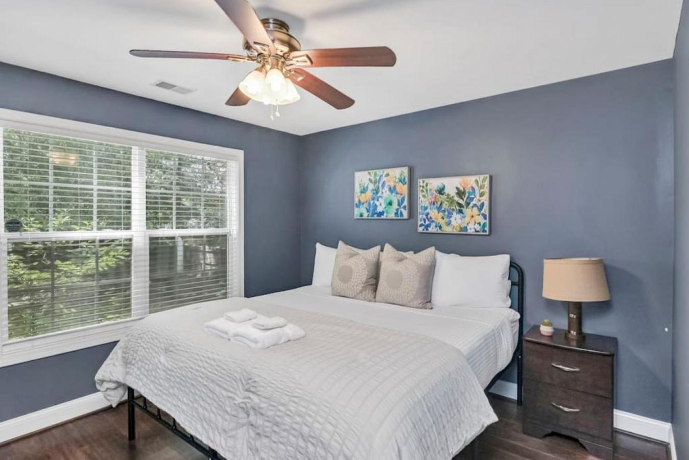 Spacious 4br With Loft Bedroom Holiday home *
