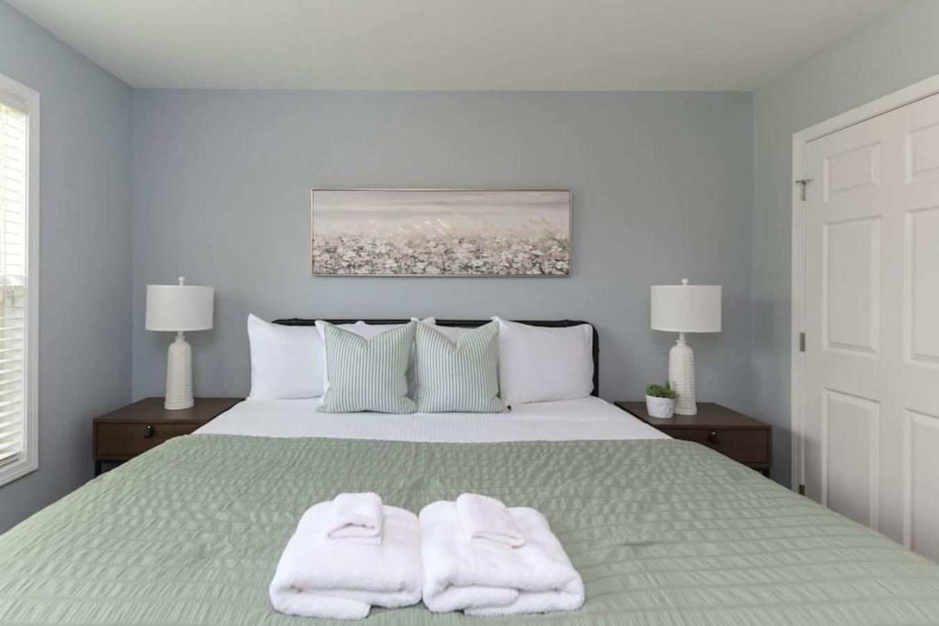 Spacious 4br With Loft Bedroom Columbia