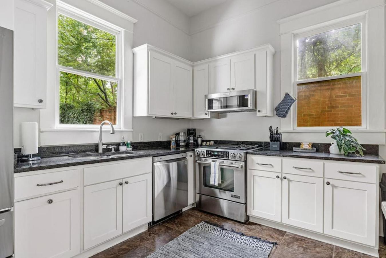 Holiday home 3br On Hill Columbia