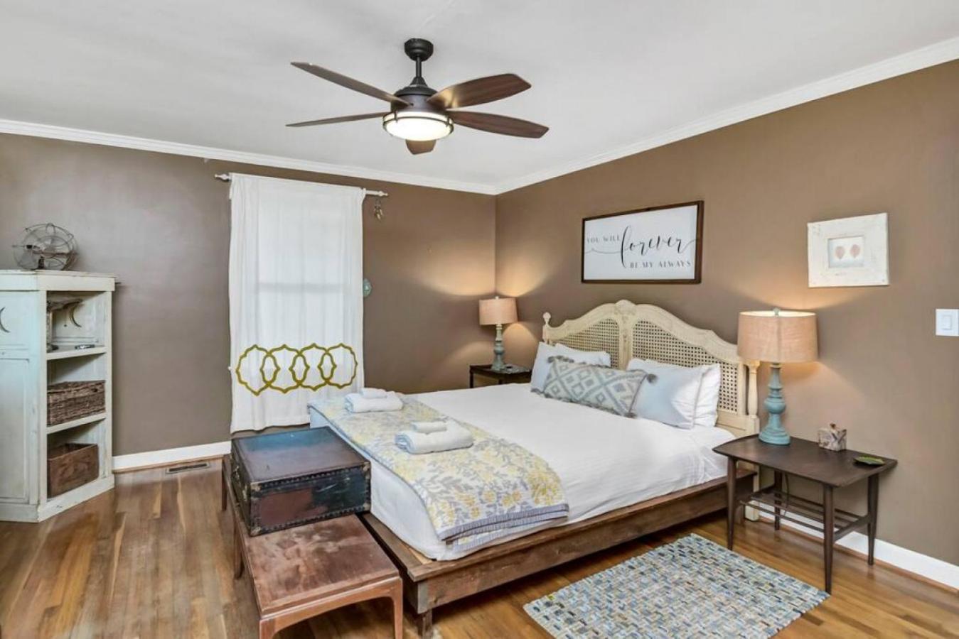 Forest Acres 5br - Pool