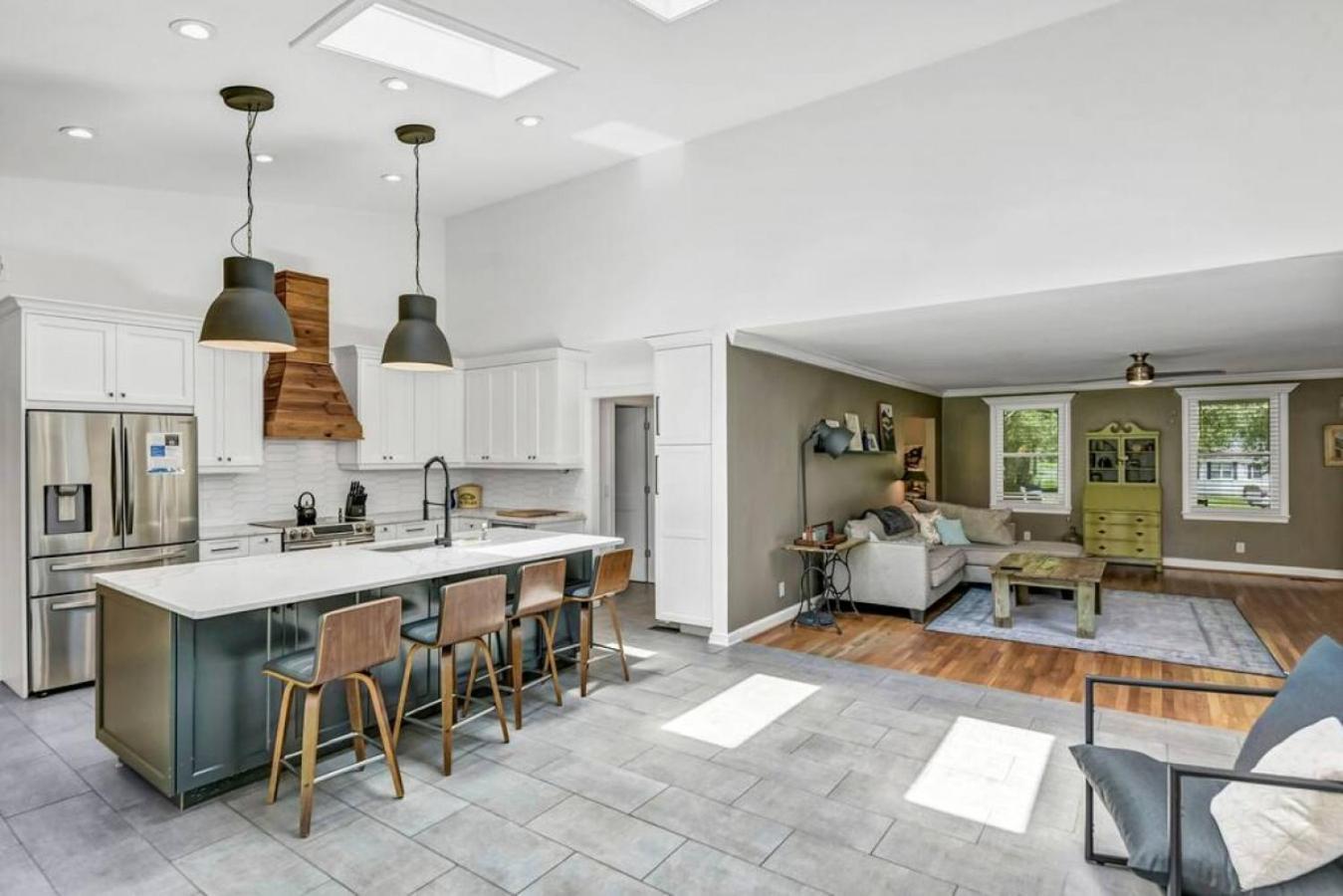 Forest Acres 5br - Pool *