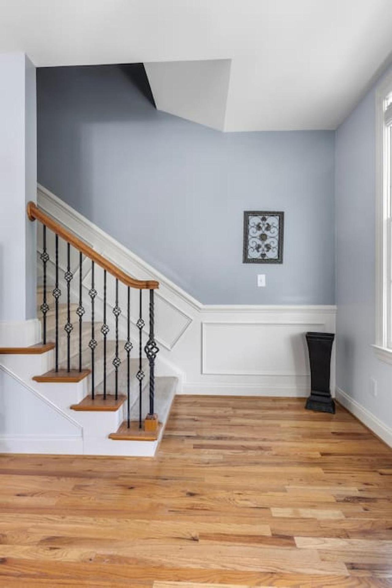 Carolina - 3br 2.5ba *