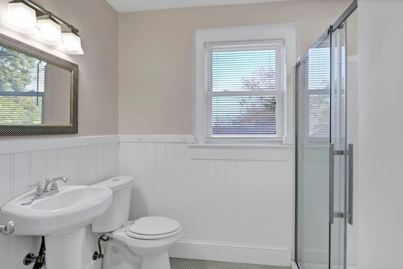 Holiday home Spacious On Gervais - 4br Columbia