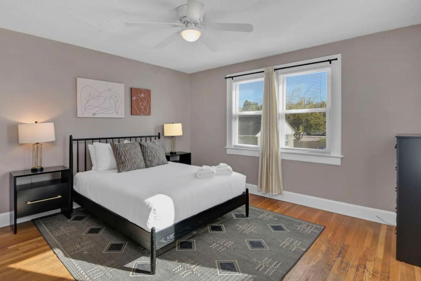 Spacious On Gervais - 4br * Columbia