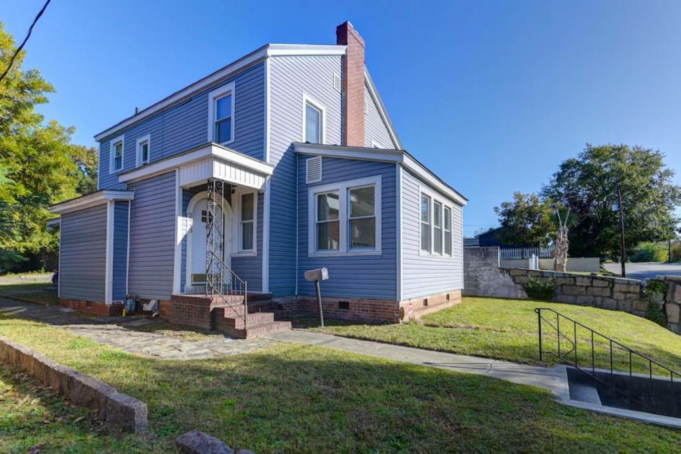 Spacious On Gervais - 4br Columbia