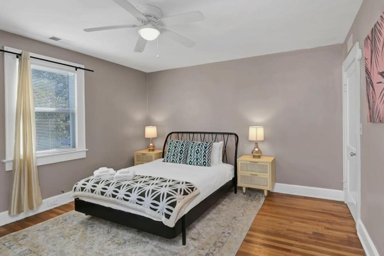 Spacious On Gervais - 4br Holiday home *