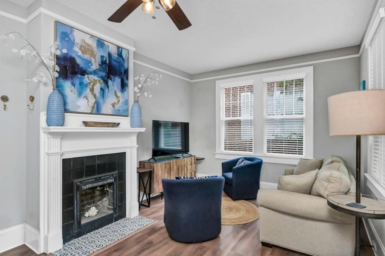 3br In Elmwood-near Usc * Columbia