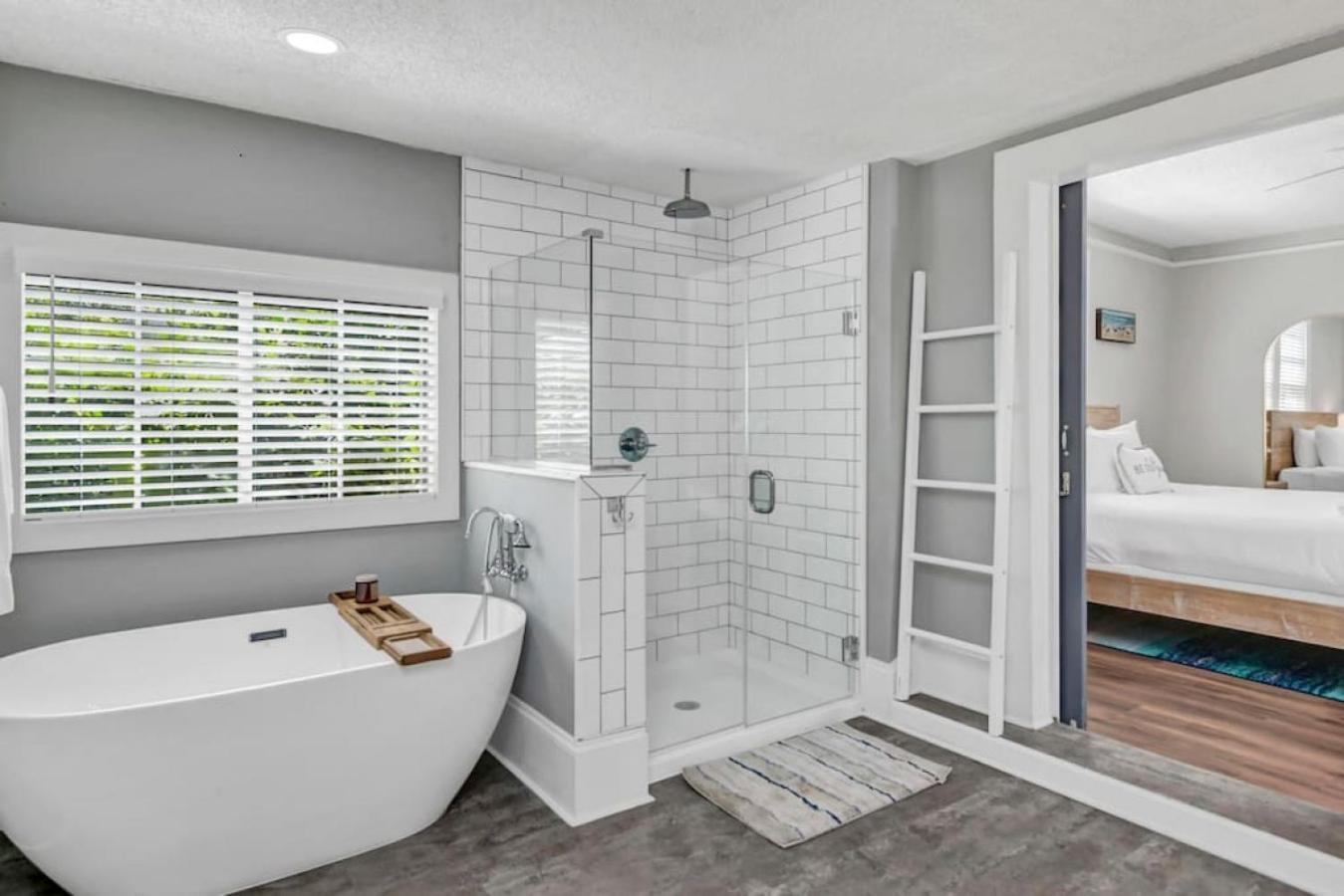 Holiday home 3br In Elmwood-near Usc *