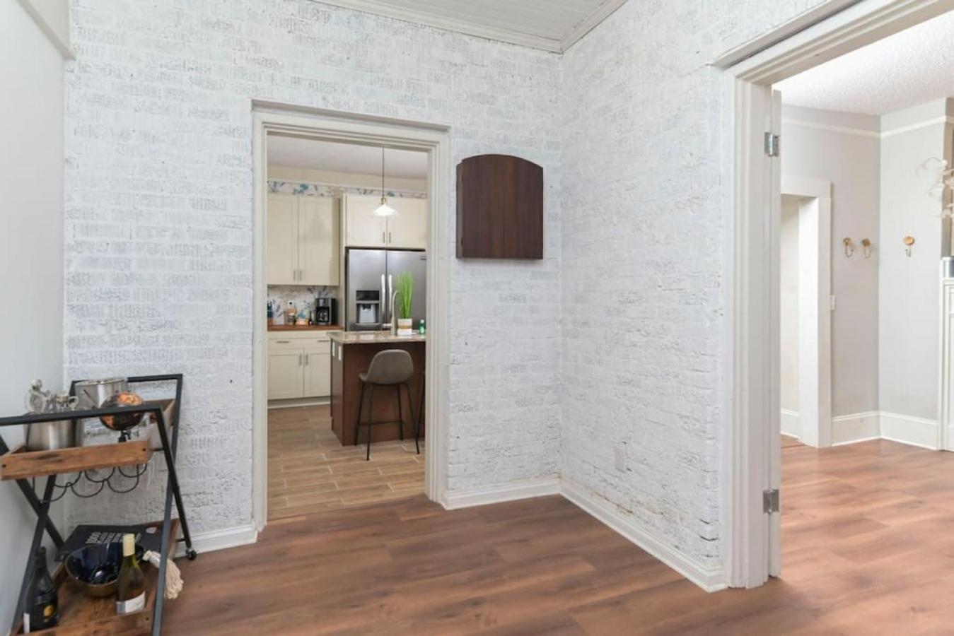 3br In Elmwood-near Usc * Columbia