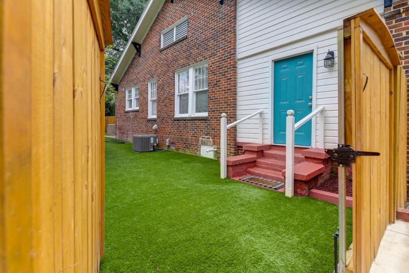 Holiday home 3br In Elmwood-near Usc *