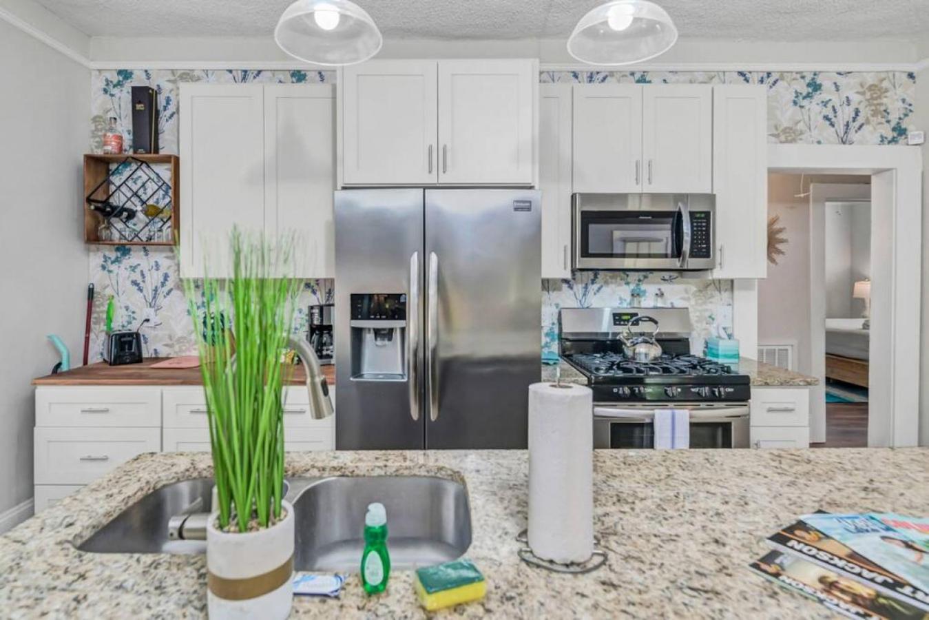 3br In Elmwood-near Usc