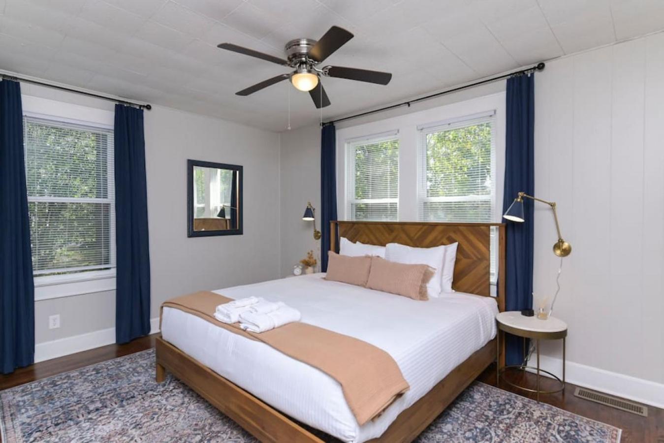 Holiday home Revamped 3br Oasis - Forest Dr Columbia