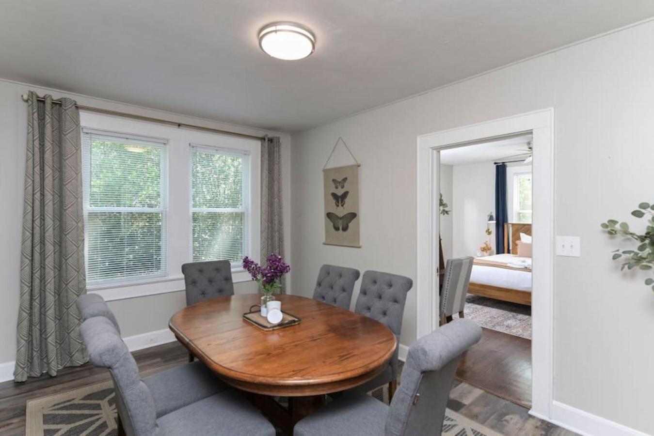 Revamped 3br Oasis - Forest Dr Holiday home