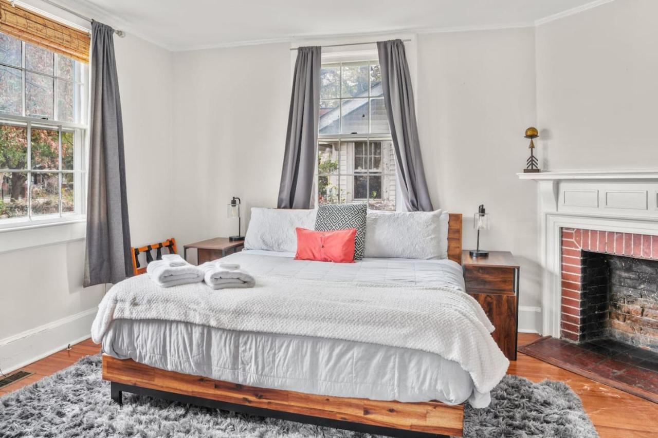 Simplicity On Sims -downtown Columbia
