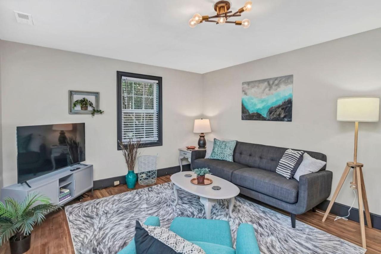 Homey 4br In Earlewood Holiday home Columbia