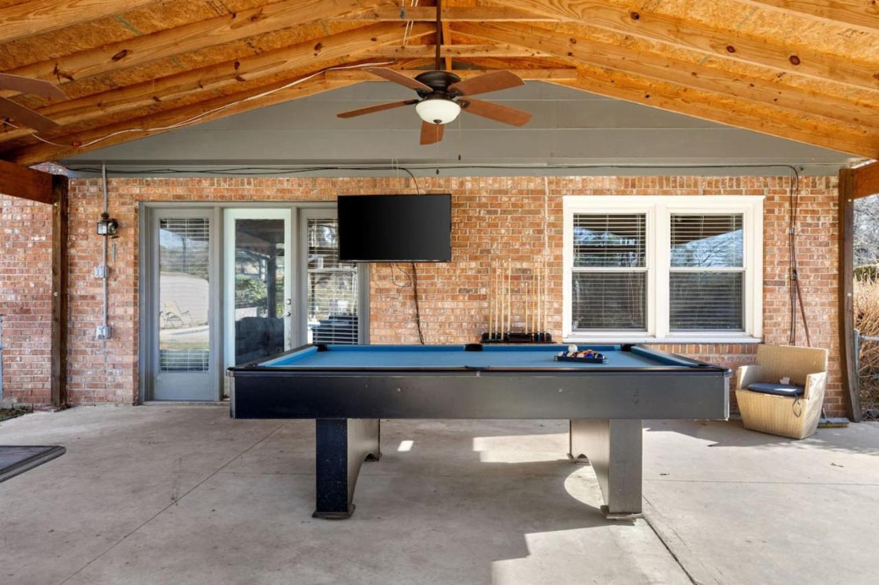 Spacious Oasis With Pool - 5br *