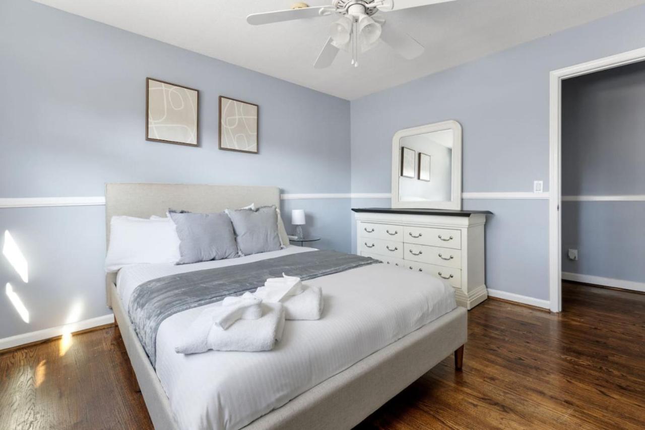 Holiday home Spacious Oasis With Pool - 5br Columbia