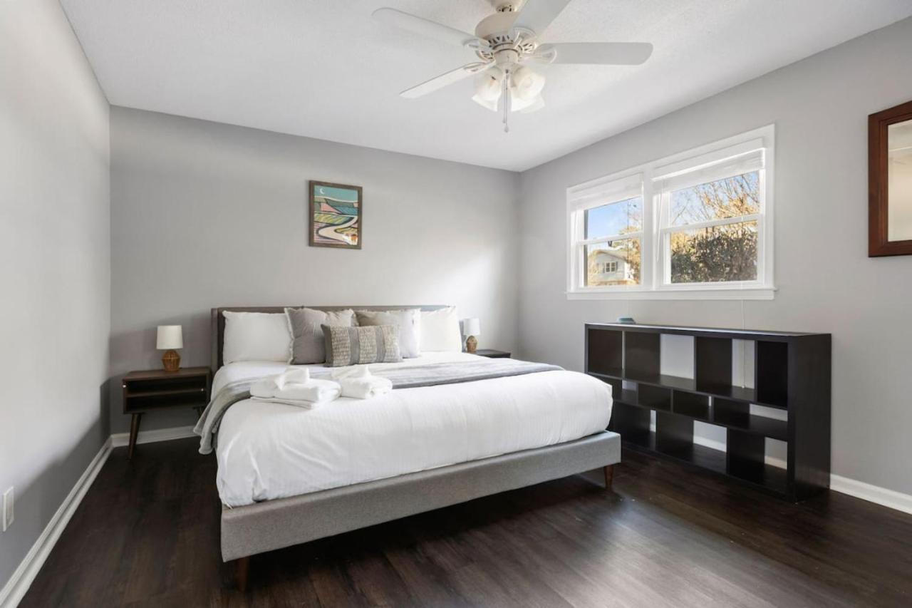 Spacious Oasis With Pool - 5br Holiday home