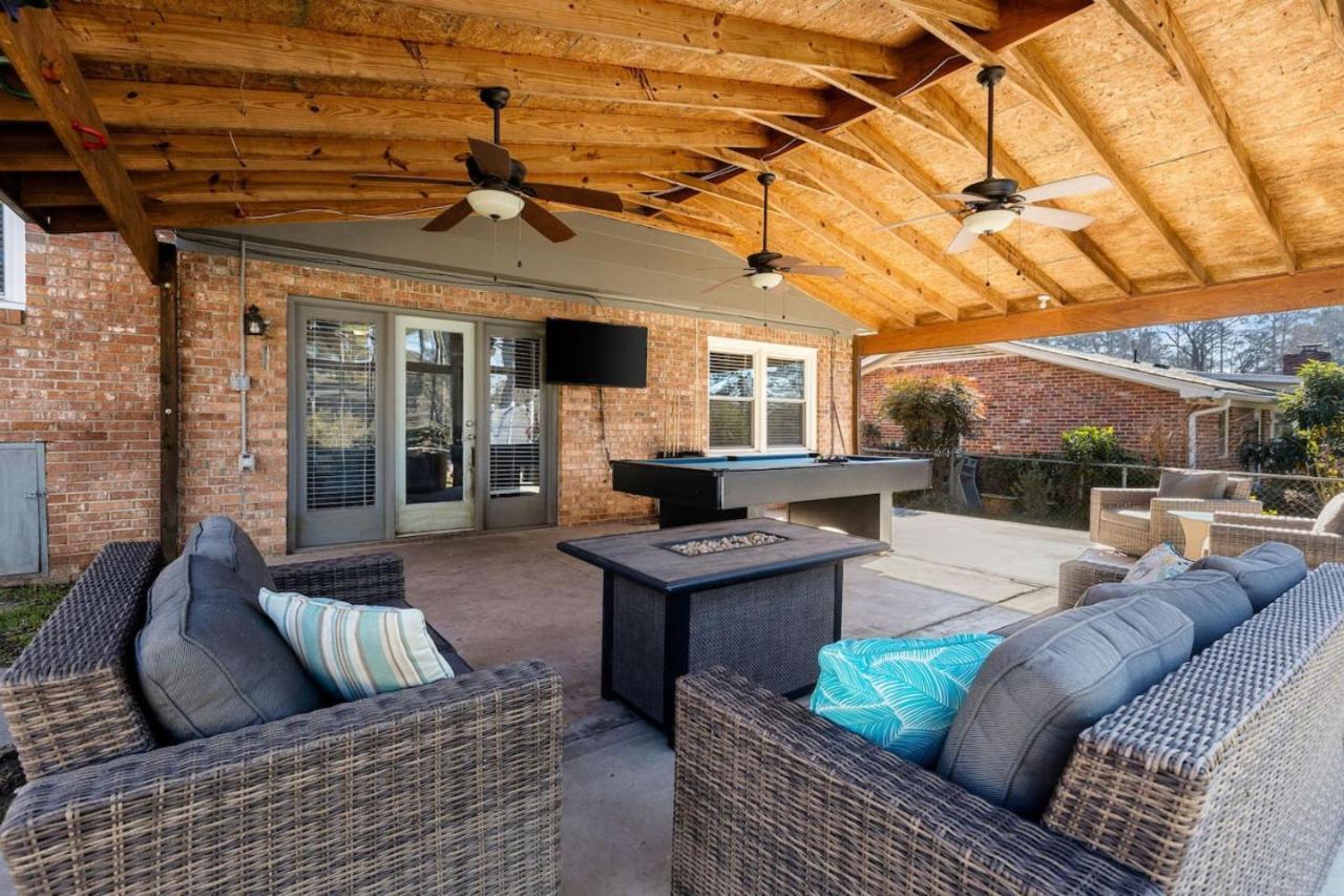 Spacious Oasis With Pool - 5br Holiday home *