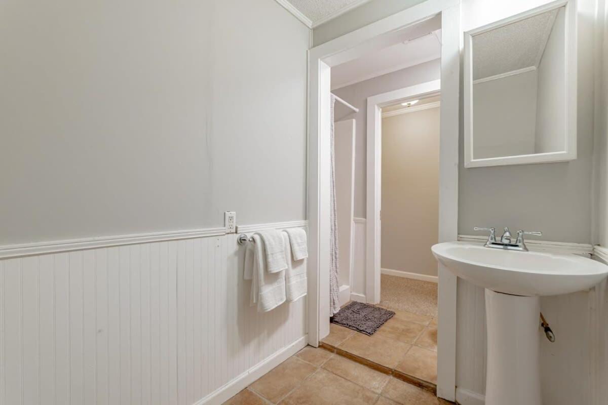 Holiday home The Marvelous Miss Margrave-close To Usc- Jackson-zoo *