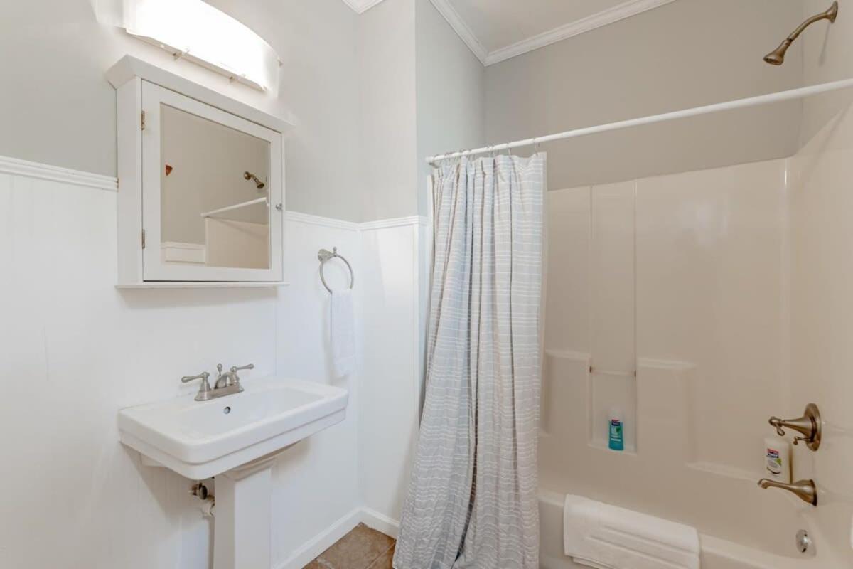 Holiday home The Marvelous Miss Margrave-close To Usc- Jackson-zoo *