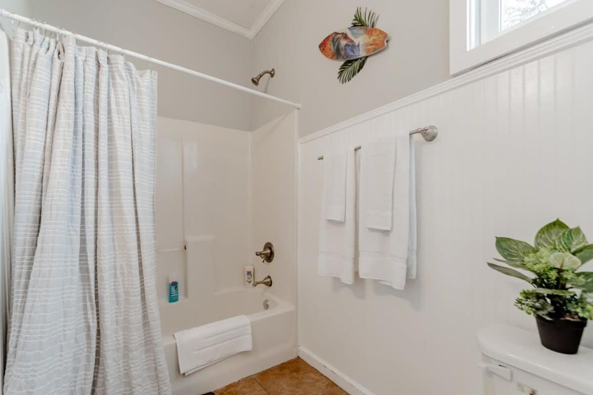 Holiday home The Marvelous Miss Margrave-close To Usc- Jackson-zoo