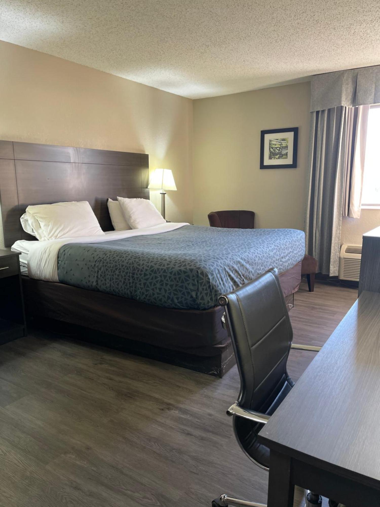 Suburban Northwest 3* Columbia