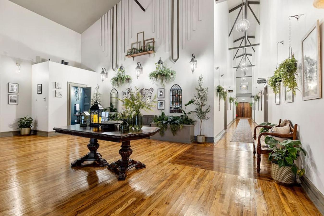 Carraway - The Vestry On Read Apartment Columbia