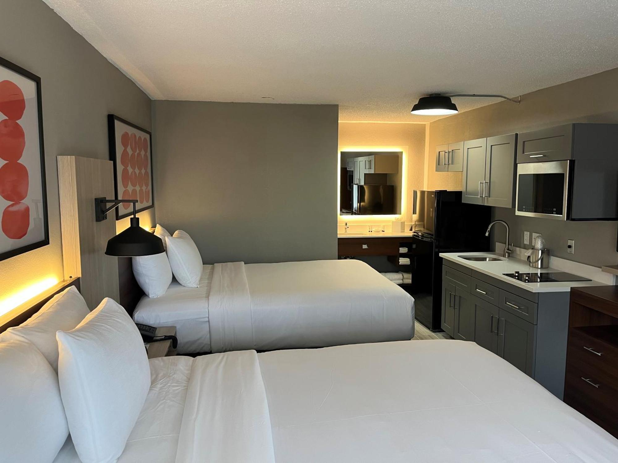 Wyndham Garden Columbia-ft Jackson