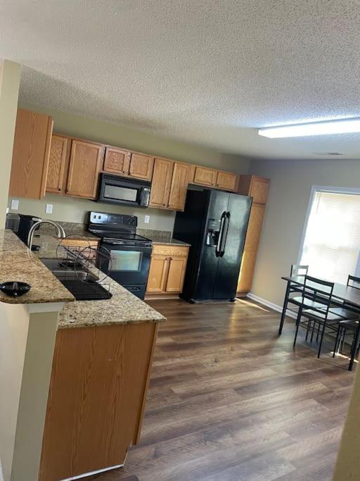 3 Bedroom 2 Bathroom House Holiday home Columbia